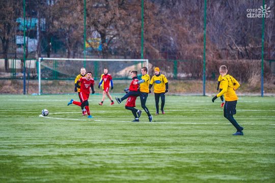 Broń II Radom - Młodzik Radom Broń II Radom - Młodzik Radom