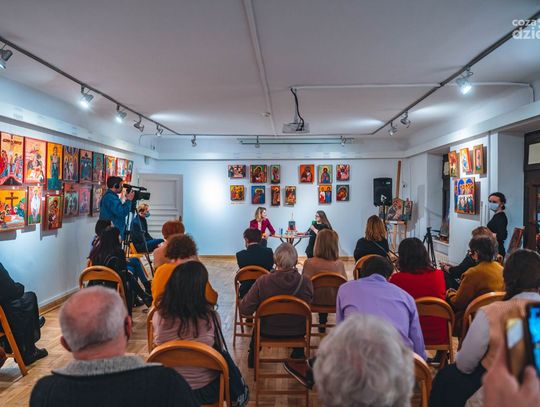 Spotkanie autorskie z Agnieszką Jelonek (zdjęcia)