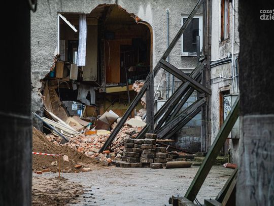 Zawalenie kamienicy przy ul. 25 Czerwca (zdjęcia)