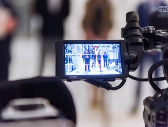 "Kości i pióra". Wystawa Poli Dwurnik w Elektrowni (zdjęcia)