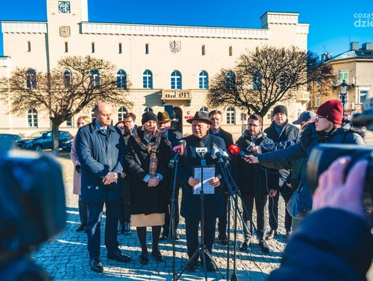 Konferencja z udziałem parlamentarzystów PiS (zdjęcia)