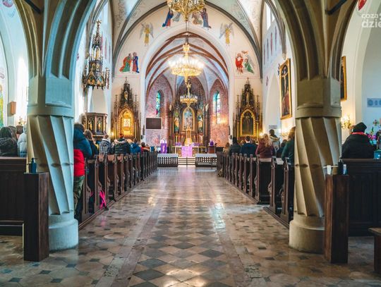 Środa Popielcowa w radomskiej Farze (zdjęcia) Środa Popielcowa w radomskiej Farze (zdjęcia)