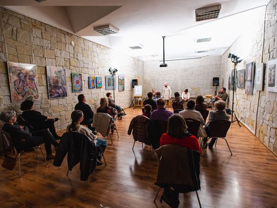 Baśnie z sześciu stron świata - wieczór opowieści ludowych (zdjęcia)