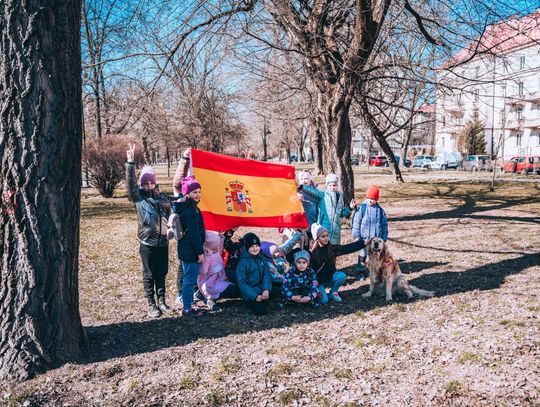 Wsparcie krajów unijnych dla uchodźców przebywających w Jedlni-Letnisko (zdjęcia)