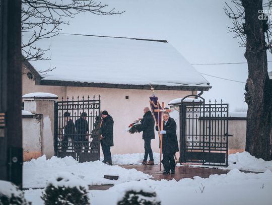Pogrzeb Ryszarda Dyczkowskiego, prezesa Orła Wierzbica (zdjęcia)