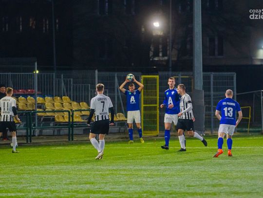 Orzeł Wierzbica - LKS Promna (zdjęcia)