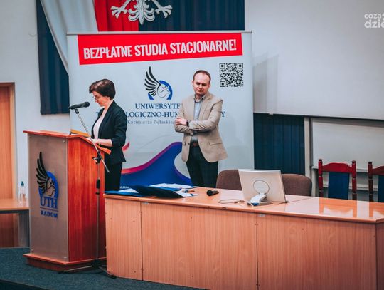 UTH Dzień otwarty na Wydziale Prawa (zdjęcia) UTH Dzień otwarty na Wydziale Prawa (zdjęcia)