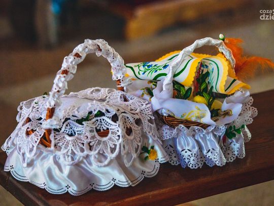 Święcenie pokarmów w wybranych radomskich kościołach (zdjęcia) Święcenie pokarmów w wybranych radomskich kościołach (zdjęcia)