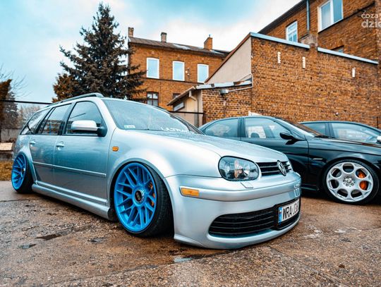 XVII Piknik Motoryzacyjny (zdjęcia) XVII Piknik Motoryzacyjny (zdjęcia)