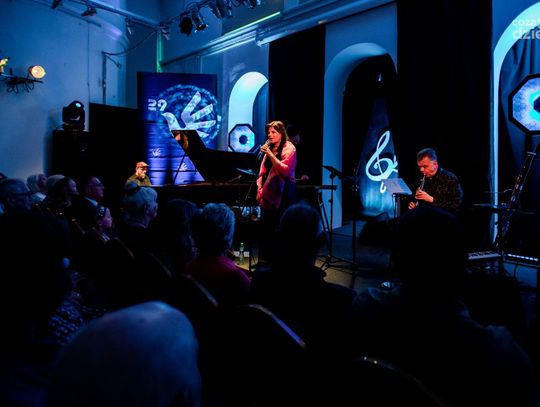 "Muzyczna bombonierka" Basi Stępniak-Wilk w Łaźni (zdjęcia)