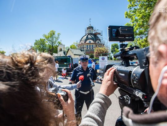 Ratownik w każdym samochodzie (zdjęcia)