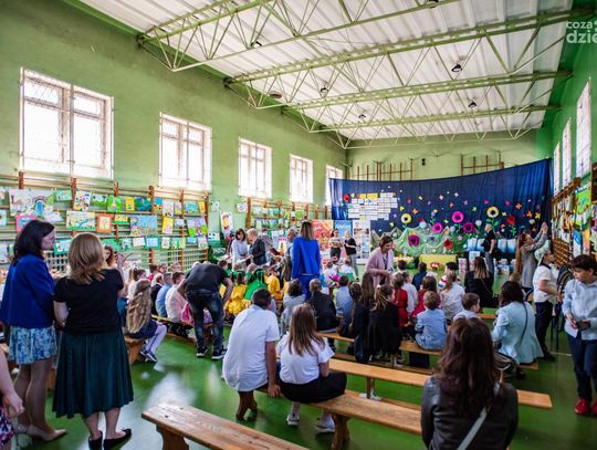 VI Radomski Konkursu Plastyczny Szkół Integracyjnych 0 – III „Wiosna radosna” (zdjęcia)