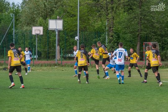 Młodzik Radom - Szydłowianka Szydłowiec 