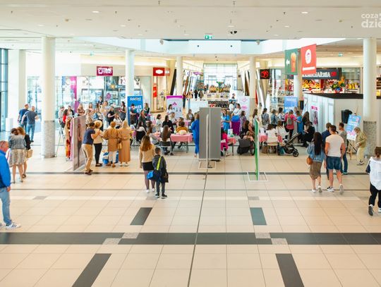 "Szczęśliwe Dziecko, Szczęśliwa Mama" w Galerii Słonecznej (zdjęcia) "Szczęśliwe Dziecko, Szczęśliwa Mama" w Galerii Słonecznej (zdjęcia)