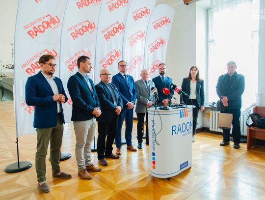 Briefing poświęcony obchodom 46. rocznicy Radomskiego Protestu Robotniczego Czerwiec 76 (zdjęcia) Briefing poświęcony obchodom 46. rocznicy Radomskiego Protestu Robotniczego Czerwiec 76 (zdjęcia)