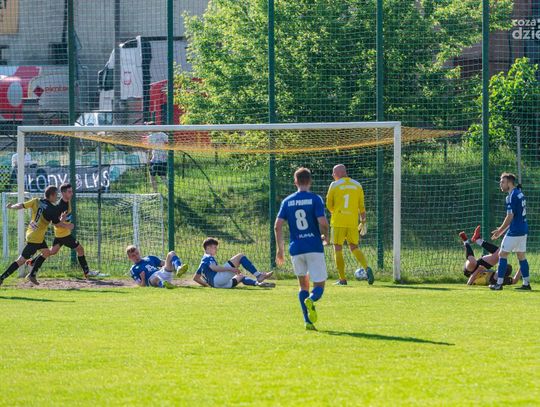 Liga Okręgowa: Młodzik Radom - LKS Promna (zdjęcia)