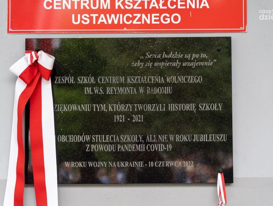 Jubileusz 100-lecia szkoły wacyńskiej (zdjęcia) Jubileusz 100-lecia szkoły wacyńskiej (zdjęcia)