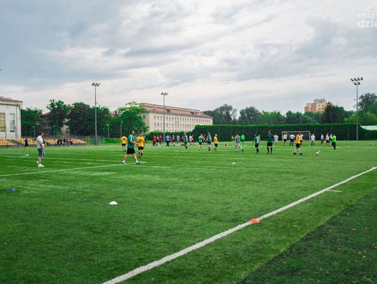 Turniej amatorów "Futboliści Bohaterom Radomskiego Czerwca" (zdjęcia) Turniej amatorów "Futboliści Bohaterom Radomskiego Czerwca" (zdjęcia)