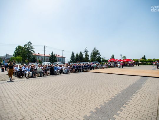 Festiwal Kapel i otwarcie tężni solankowej i fontanny w Starej Błotnicy (zdjęcia)