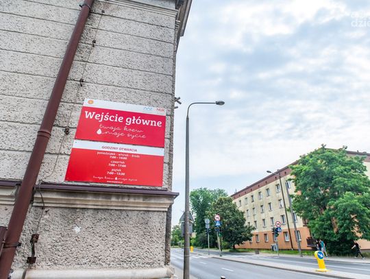 Briefing prasowy WOT pod centrum Krwiodawstwa (zdjęcia) 