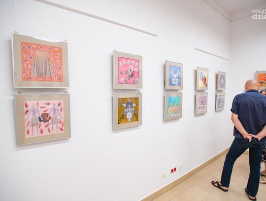 Finisaż wystawy: Maria Piątek: "Raz, dwa, trzy - wychodź ty!"  (zdjęcia)