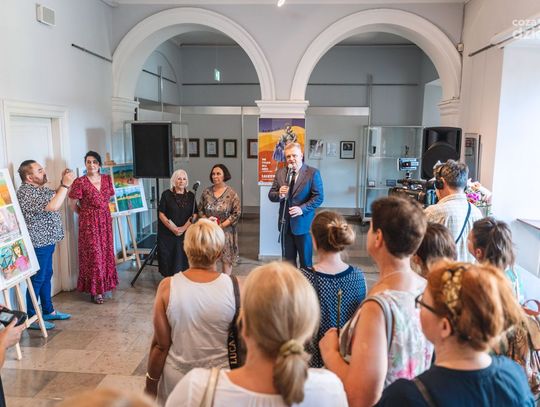 "LALKOWO-LEKTUROWO. Nie tylko dla moli (książkowych)" (zdjęcia)