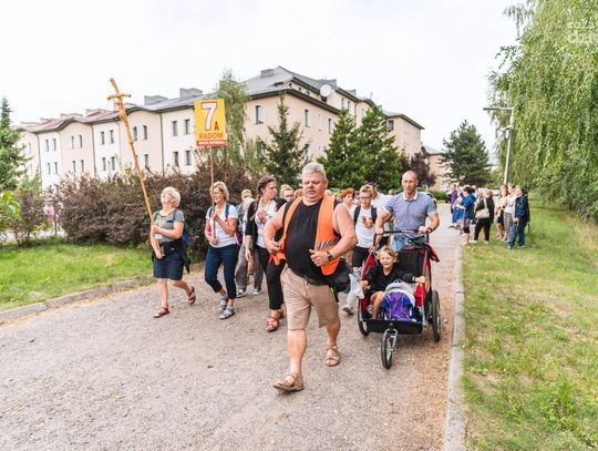 44. Piesza Pielgrzymka Diecezji Radomskiej na Jasną Górę cz.2 (zdjęcia)