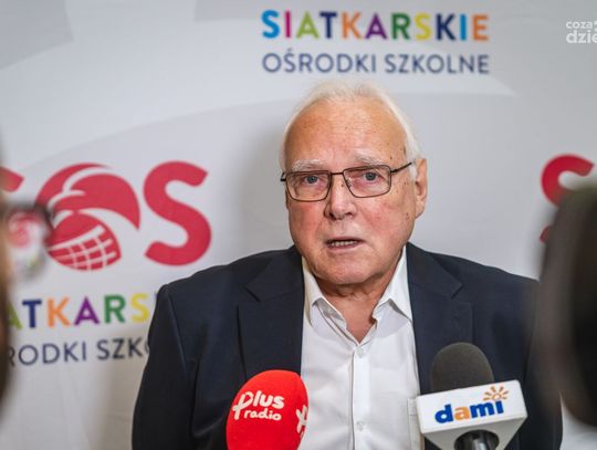 Ogólnopolska Inauguracja Roku Szkolnego Siatkarskich Ośrodków Szkolnych w V LO w Radomiu (zdjęcia)