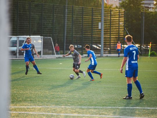 Radomiak II Radom - Orzeł Wierzbica (zdjęcia)