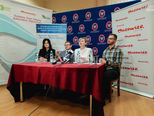 Akademia Handlowa Nauk Stosowanych zaprasza na konferencję  o walce z demencją (zdjęcia)