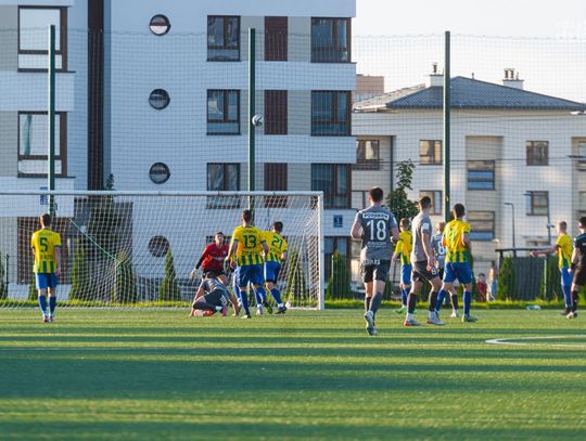 Radomiak II Radom - KS Warka (zdjęcia)