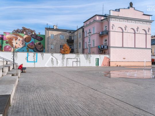 Nowy mural przy fontannach (zdjęcia)