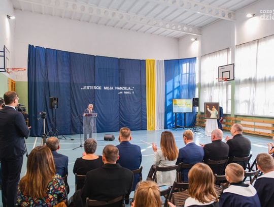 PSP nr 14 z nowym sztandarem (zdjęcia)