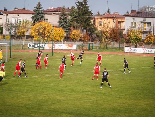 Pilica Białobrzegi - Olimpia Zambrów (zdjęcia)