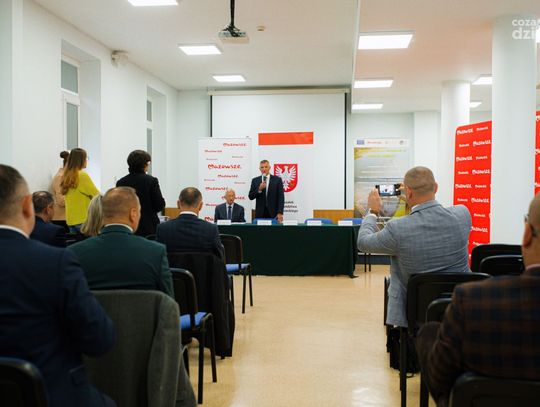 Unijne wsparcie na budowę i rozbudowę dróg gminnych i powiatowych (zdjęcia)