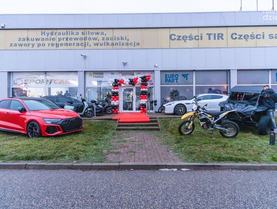 Otwarcie salonu aut sportowych SPORT CARS (zdjęcia) Otwarcie salonu aut sportowych SPORT CARS (zdjęcia)