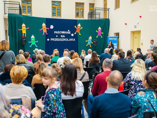 Przedszkole nr 19 - pasowanie na przedszkolaka (zdjęcia)