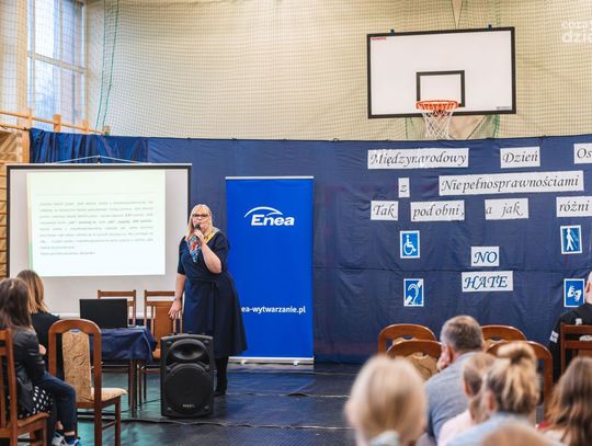 Obchody Międzynarodowego Dnia Osób z Niepełnosprawnościami w PSP 5 (zdjęcia)