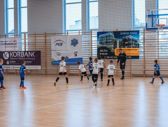 Turniej Piłkarski Broń Cup dla rocznika 2015 (zdjęcia)