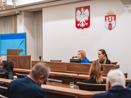 LXXXVII sesja Rady Miejskiej w Radomiu (zdjęcia)