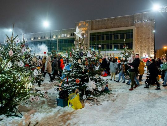 Miejska Wigilia na Jarmarku Świątecznym (zdjęcia)