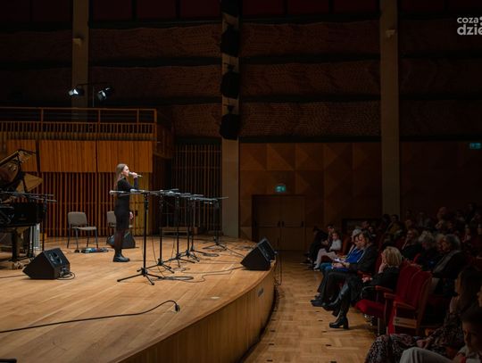 XXIV Radomskie Spotkania z Kolędami i Pastorałkami (zdjęcia) XXIV Radomskie Spotkania z Kolędami i Pastorałkami (zdjęcia)