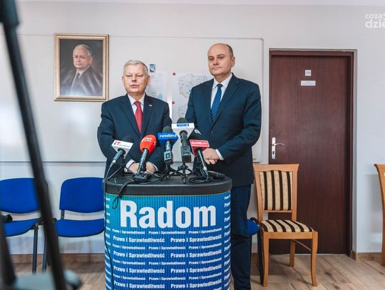 Konferencja prasowa parlamentarzystów Prawa i Sprawiedliwości (zdjęcia)