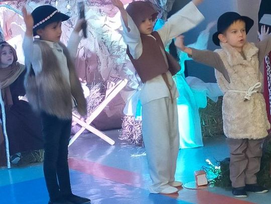 Jasełka Publicznego Przedszkola nr 26 w ZSP nr 4 w Radomiu (zdjęcia)