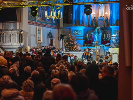Koncert kolęd i pastorałek na góralską nutę w Białobrzegach (zdjęcia)