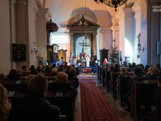 Przystań Chwały - koncert świąteczny w kościele ewangelicko-augsburskim (zdjęcia)