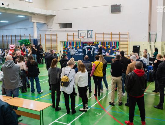 Piknik charytatywny dla Nikosia w PSP nr 21 (zdjęcia)