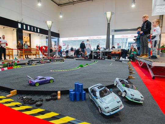 Tor WR Drift RC dla WOŚP w M1 (zdjęcia)