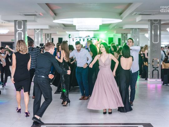 Studniówki 2023: Zespół Szkół Rolniczo-Technicznych w Zwoleniu (zdjęcia)