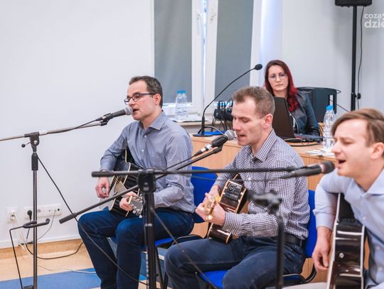 "Kształtowanie postaw ukierunkowanych na prawdę, dobro i piękno w edukacji humanistycznej" w MSCDN